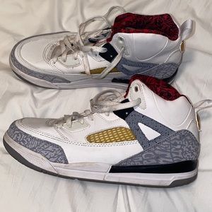 Jordan sneaker- kids